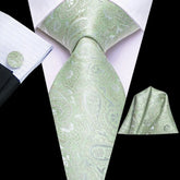 Gravata de Seda com Estampa Paisley Verde